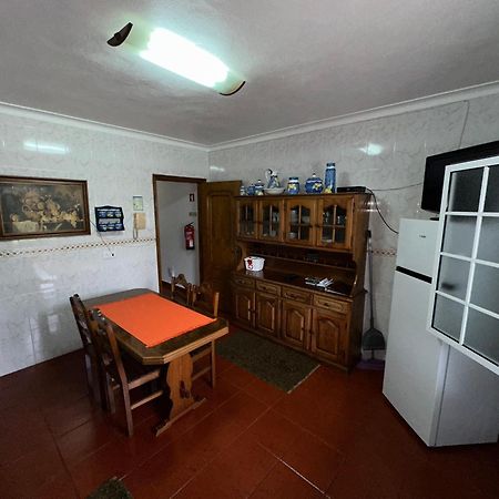 Alojamento Vila Flor Praia da Vitória Eksteriør billede