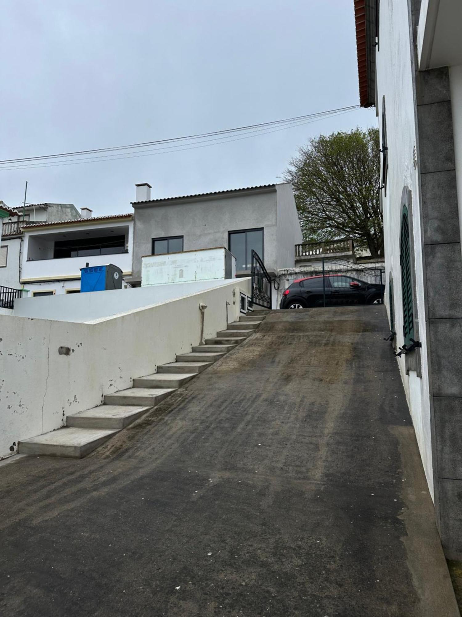 Alojamento Vila Flor Praia da Vitória Eksteriør billede